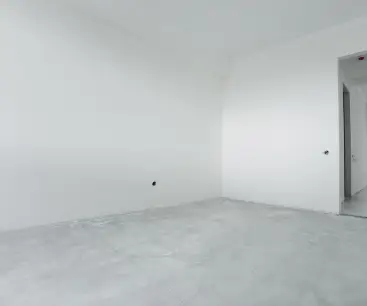 Glad en strak stucwerk uitgevoerd door een professionele stukadoor